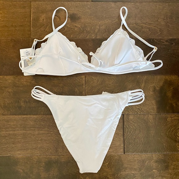 L*Space X REVOLVE Claude Classic Bikini Set - Picture 9 of 11